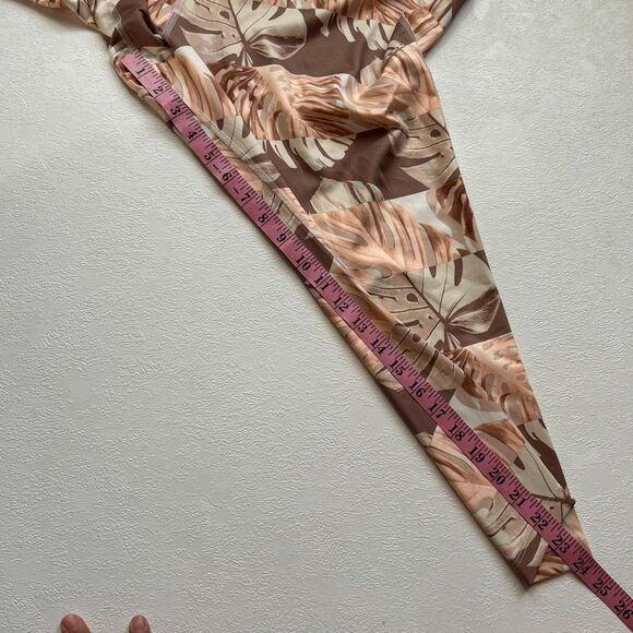 Nike Dri-Fit 3X Tropical Monstera Leaf Print Leggings | Neutral Peach Brown Acti - Picture 9 of 9